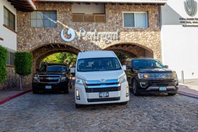 Cabo Airport Transportation - Meeting Your Airport Rep: The Email Instructions Matter