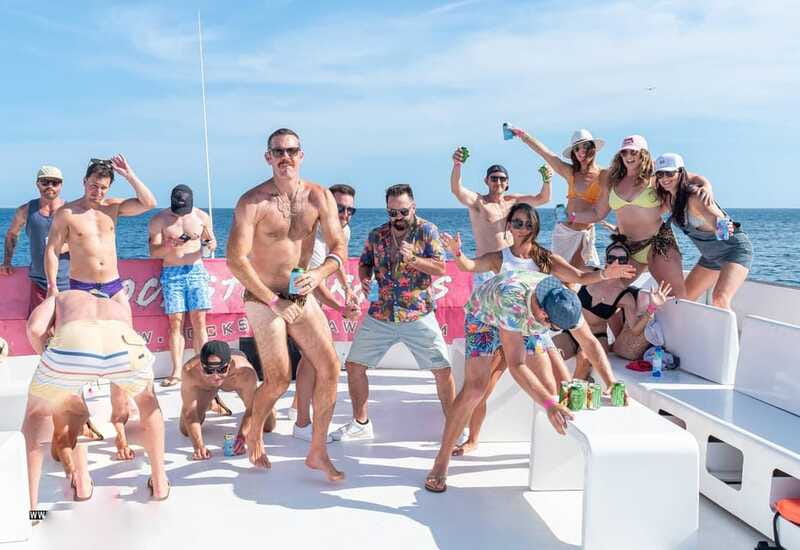 Cabo San Lucas: Hip Hop Boat Party with Unlimited Drinks - The Cabo Arch photo stop: getting your shots without losing the fun