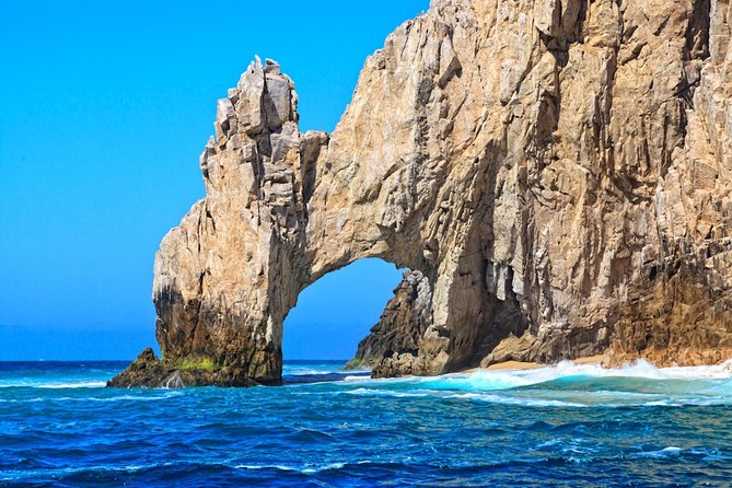 Cabo San Lucas Private 38 ft Sailing Tour with Snorkeling - What’s actually included onboard (and why it matters)