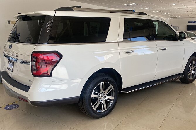 Private Round-Trip from Airport to Hotels to San Jose Area zone 1 - On the Ride In: AC, Bottled Water, and Beer