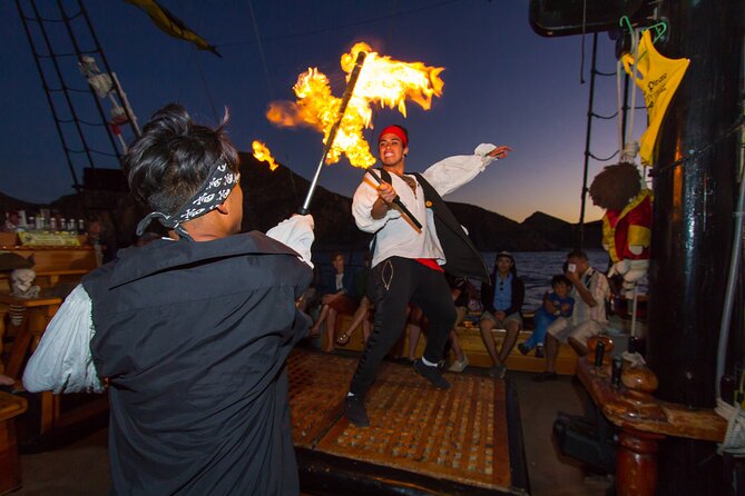 Yo Ho Pirate Sunset Dinner Cruise in Cabo San Lucas - Where to Sit on the Pirate Ship (Crowding and View Tips)